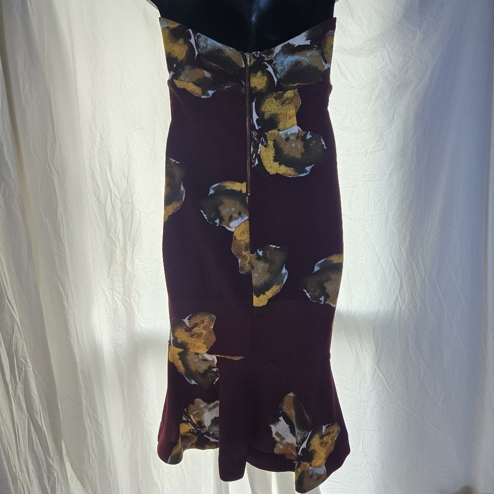 Beautiful Mermaid Floral Dress EUC - Picture 5 of 11